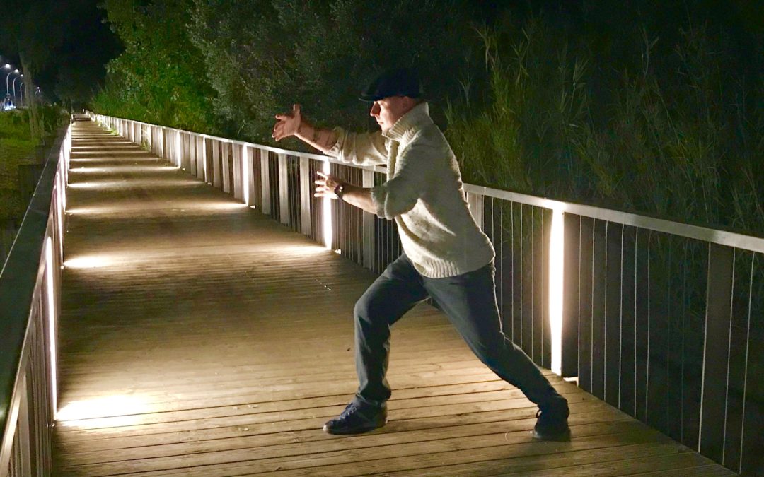 Ward Off Right in the Evening in Portugal